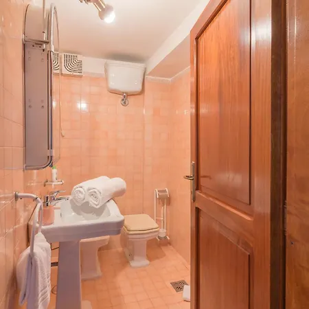 Casa Marcella דירה *